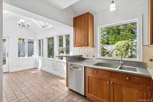 81 Sargent Rd, Scarsdale, NY 10583 - Photo 12