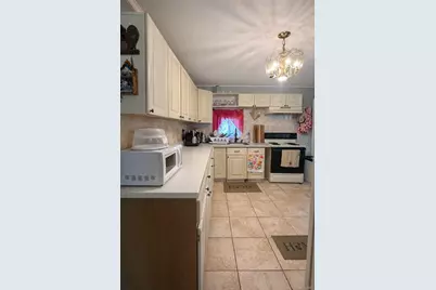 1327 Brooklyn Boulevard, Bay Shore, NY 11706 - Photo 6