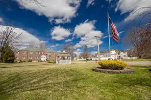 61-28 255th, Little Neck, NY 11362 - Photo 14