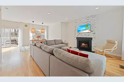 24 Knoll Crest Court, Cornwall, NY 12518 - Photo 8