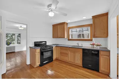 43 Archer Avenue, White Plains, NY 10603 - Photo 14