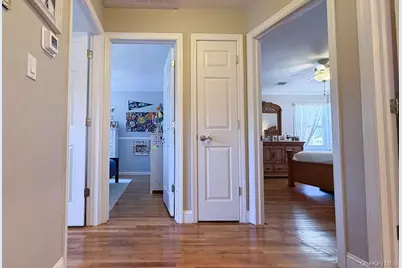 1525 Pea Pond Road, Bellmore, NY 11710 - Photo 28