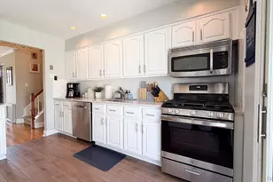 1525 Pea Pond Rd, Bellmore, NY 11710 - Photo 14