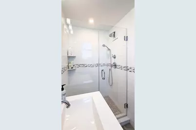 1525 Pea Pond Road, Bellmore, NY 11710 - Photo 36