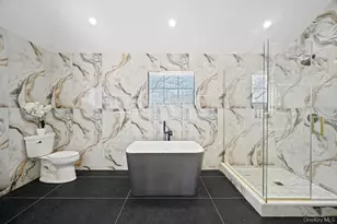 15 Forest Rd, Valley Stream, NY 11581 - Photo 34