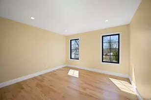 15 Forest Rd, Valley Stream, NY 11581 - Photo 28