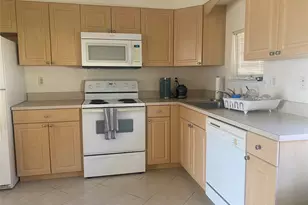 594 W Montauk Hwy, Lindenhurst, NY 11757 - Photo 8