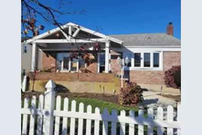 68 Howard Avenue, Freeport, NY 11520 - Photo 2