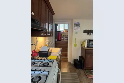 68 Howard Avenue, Freeport, NY 11520 - Photo 20