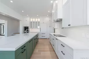 35 Club Dr, Calverton, NY 11933 - Photo 16