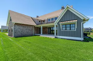 35 Club Dr, Calverton, NY 11933 - Photo 48