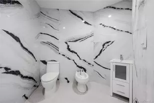 50 W Broadway, Long Beach, NY 11561 - Photo 40