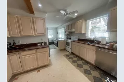 35 Maple Street, Westhampton Beach, NY 11978 - Photo 10