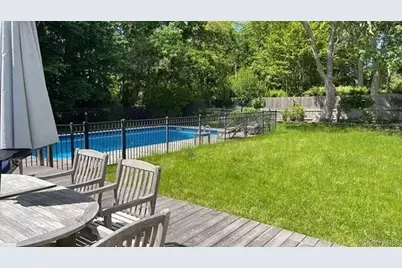 35 Maple Street, Westhampton Beach, NY 11978 - Photo 20