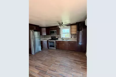 133 Elm Street #2nd Floor, Valley Stream, NY 11580 - Photo 6