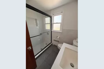 133 Elm Street #2nd Floor, Valley Stream, NY 11580 - Photo 2