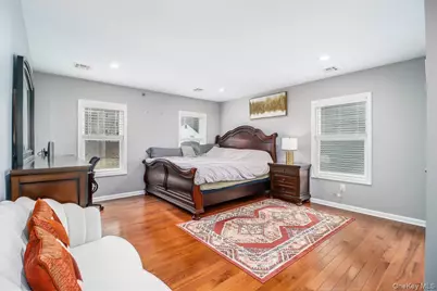 58 Prospect Avenue, White Plains, NY 10607 - Photo 16