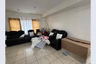 216 Robinson Avenue, Newburgh, NY 12550 - Photo 6