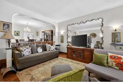 85-12 65th Drive, Rego Park, NY 11374 - Photo 6