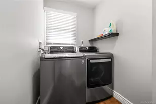 70 Connecticut Ave, Massapequa, NY 11758 - Photo 28