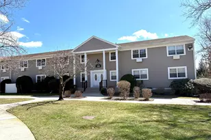 334 Lakeland Ave, Sayville, NY 11782 - Photo 16