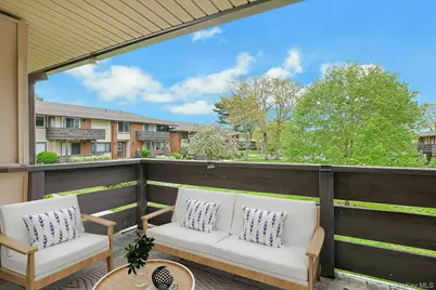 59 Sierra Vista Lane #59, Valley Cottage, NY 10989 - Photo 1
