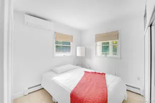 3 Jefferson Ave, Hampton Bays, NY 11946 - Photo 16