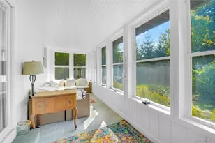 3 Jefferson Ave, Hampton Bays, NY 11946 - Photo 4