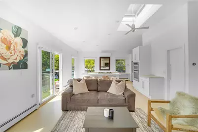 3 Jefferson Ave., Hampton Bays, NY 11946 - Photo 18