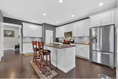 25 Hoffman Road, Hopewell Junction, NY 12533 - Photo 6