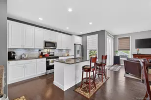 25 Hoffman Rd, Hopewell Junction, NY 12533 - Photo 4