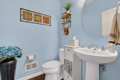 25 Hoffman Road, Hopewell Junction, NY 12533 - Photo 16