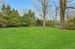 22 Leatherstocking Ln, Scarsdale, NY 10583 - Photo 34