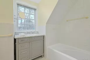 92 Walworth Ave, Scarsdale, NY 10583 - Photo 24