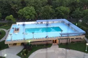 152-18 Union Tpke, Flushing, NY 11367 - Photo 8