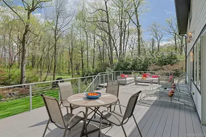171 Griffen Avenue, Scarsdale, NY 10583 - Photo 8