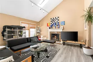 6 Georgian Ct, Coram, NY 11727 - Photo 8