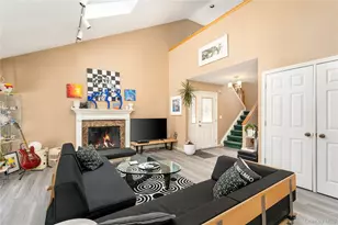 6 Georgian Ct, Coram, NY 11727 - Photo 6