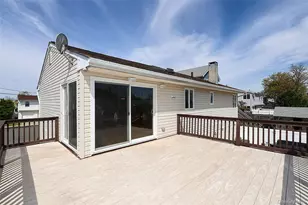 251 Garfield St, Freeport, NY 11520 - Photo 38
