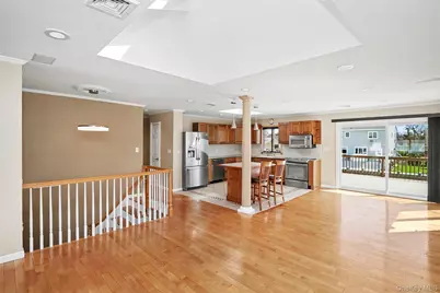 251 Garfield Street, Freeport, NY 11520 - Photo 10