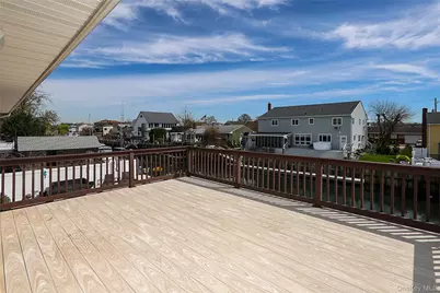 251 Garfield Street, Freeport, NY 11520 - Photo 36