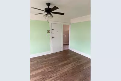 211-20 99th Avenue #2nd floor, Queens Village, NY 11429 - Photo 2