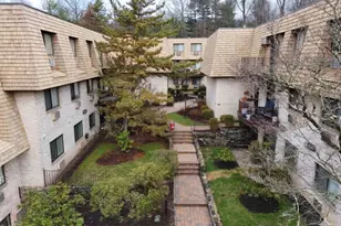 555 Central Park Ave, Scarsdale, NY 10583 - Photo 28