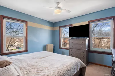 7526 166th Street, Fresh Meadows, NY 11366 - Photo 18