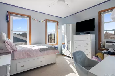 7526 166th Street, Fresh Meadows, NY 11366 - Photo 22