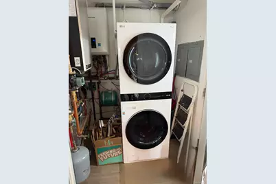 541 E Park Avenue #Main, Long Beach, NY 11561 - Photo 12