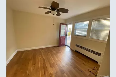 541 E Park Avenue #Main, Long Beach, NY 11561 - Photo 10