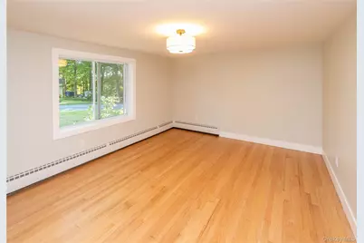 11 Tree Top Lane, Poughkeepsie, NY 12603 - Photo 14