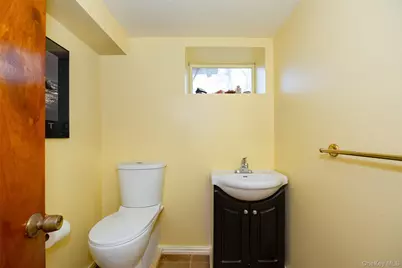 1562 Centre Road, Rhinebeck, NY 12572 - Photo 18