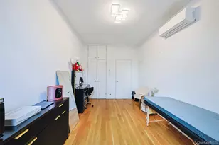 14-11 114 Streets, College Point, NY 11356 - Photo 8